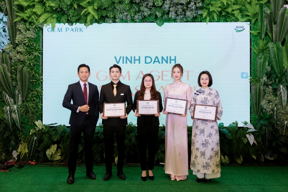 Nhìn lại năm 2025 – Sự kiện Khai Nhịp 2026 tại Gem Park củng cố nền tảng cho những bước tiến dài hạn Nhìn lại năm 2025 – Sự kiện Khai Nhịp 2026 tại Gem Park củng cố nền tảng cho những bước tiến dài hạn