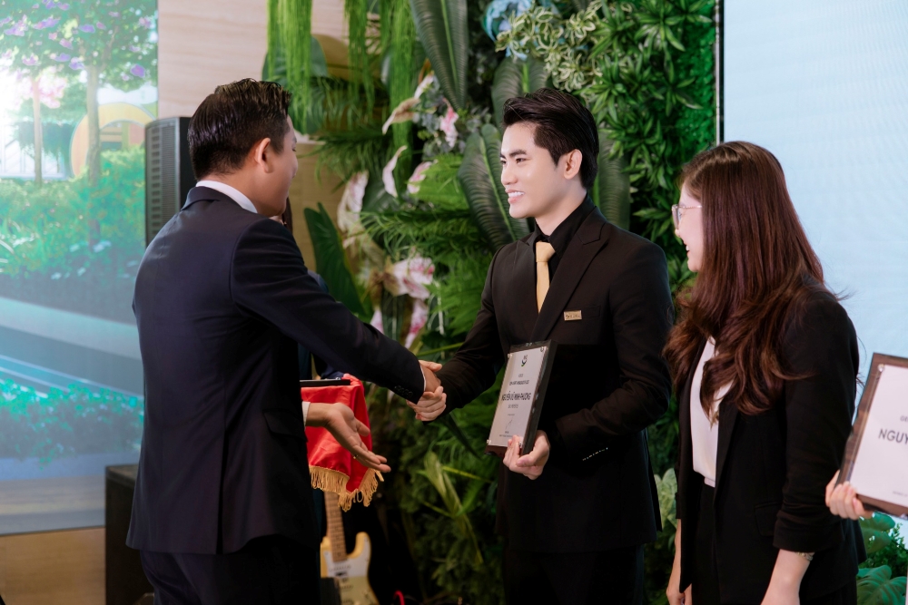 Sự kiện Khai Nhịp 2026 tại Gem Park – Không chỉ là kickoff mà còn là “điểm kích hoạt” tăng trưởng Sự kiện Khai Nhịp 2026 tại Gem Park – Không chỉ là kickoff mà còn là “điểm kích hoạt” tăng trưởng